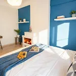 Apartament Stylish 2br With Balcony *
