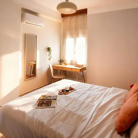 Lejlighed Chic 2br With Balcony *