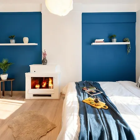 Chic 2Br Central Apartment With Balcony Saloniki