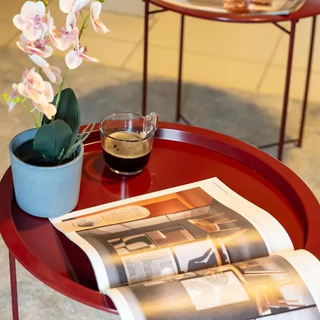 公寓 Chic 2br With Balcony *